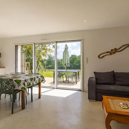 Moderne Avec Jardin Clos Et Animaux Admis Pres De Nantes Et Angers - Fr-1-622-108