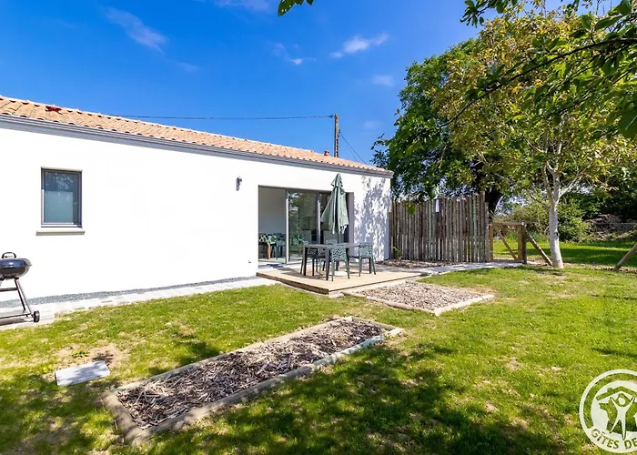 Moderne Avec Jardin Clos Et Animaux Admis Pres De Nantes Et Angers - Fr-1-622-108 Saint-Christophe-la-Couperie